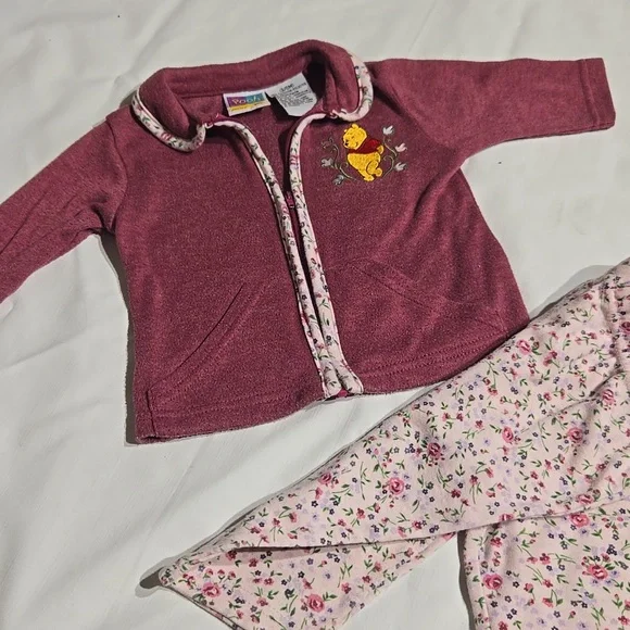 Vintage Pooh Matching Flower Set Embroidered Pooh Size 3/6 Months - Picture 7 of 8